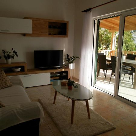 Apartment Slavica Lozovac Exterior foto