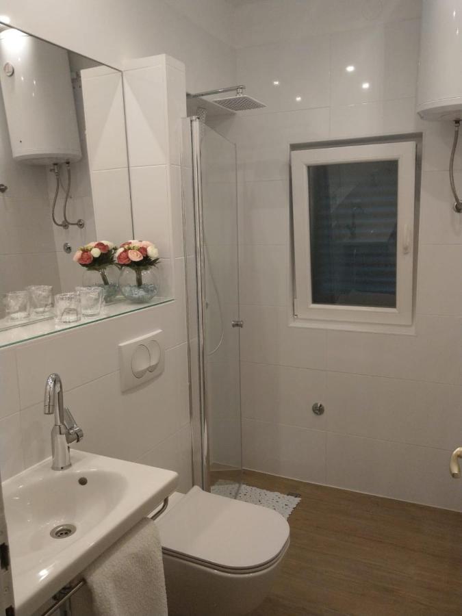 Apartment Slavica Lozovac Exterior foto