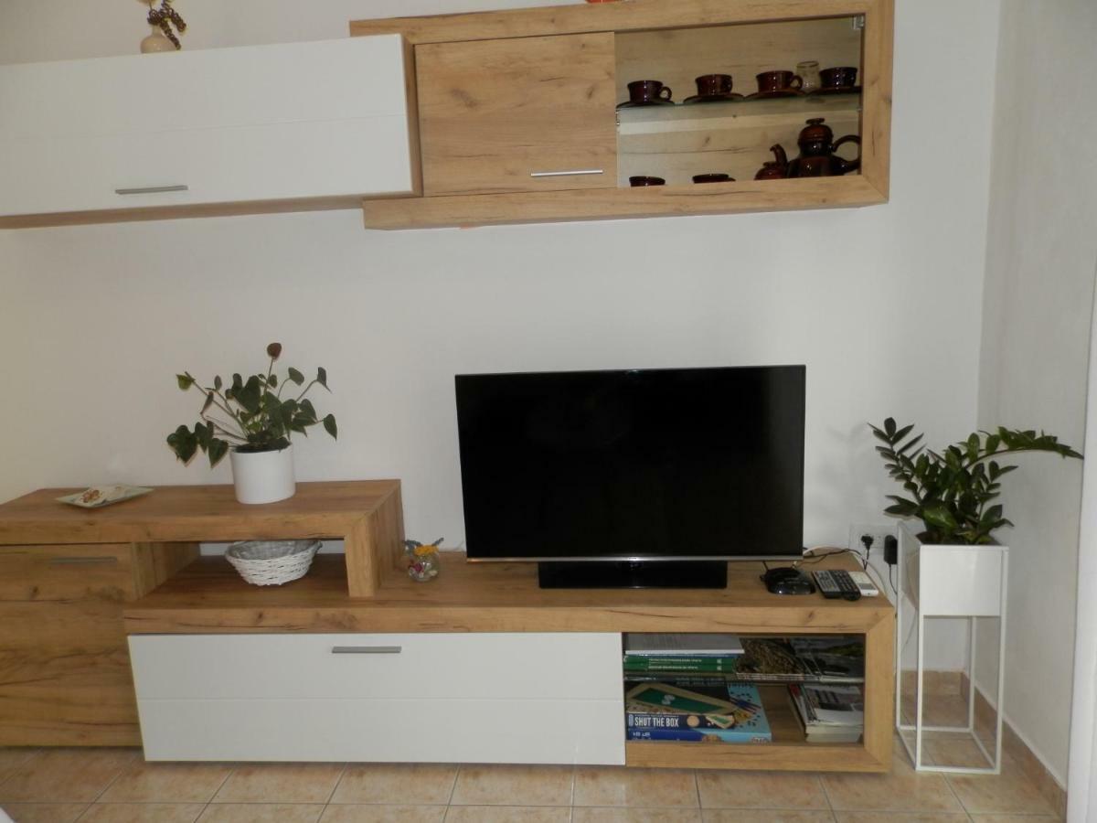 Apartment Slavica Lozovac Exterior foto