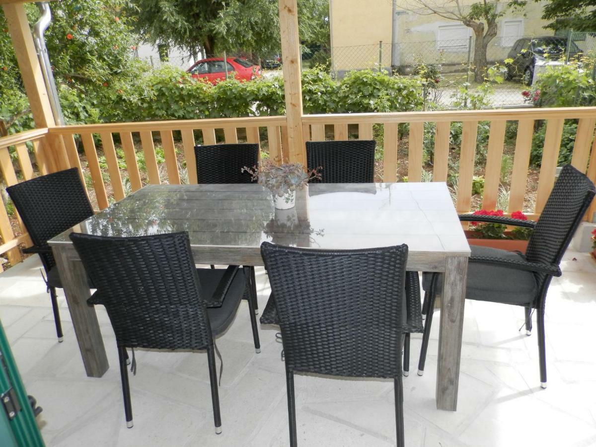 Apartment Slavica Lozovac Exterior foto